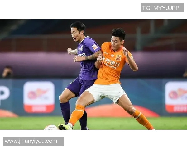 韩鹏飞足球：从青训到职业赛场的成长之路与未来展望